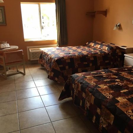 Hialeah Motel - Adults Only Miami Dış mekan fotoğraf